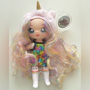 Na! Na! Na! Surprise